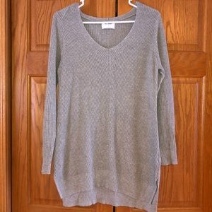 Old Navy pull over grey sweater